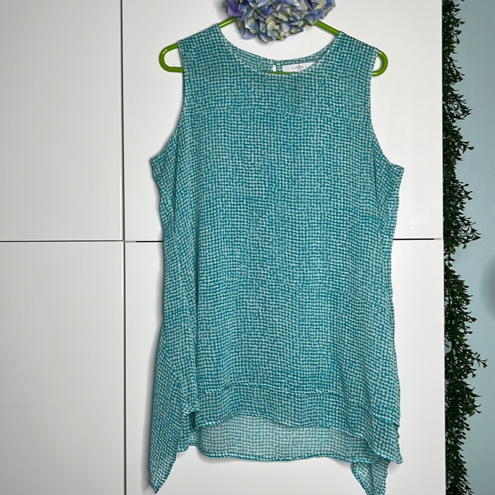FEVER Sleeveless Shark Bite Style Layered Top
